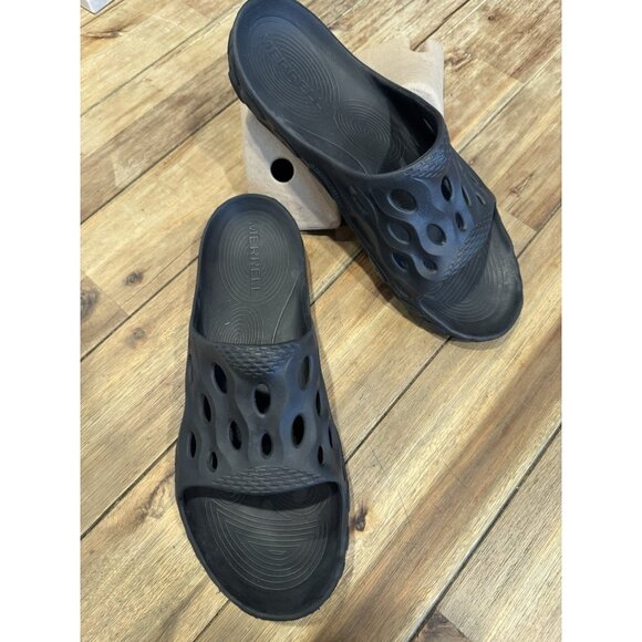 Sandals_&_Flip_Flops